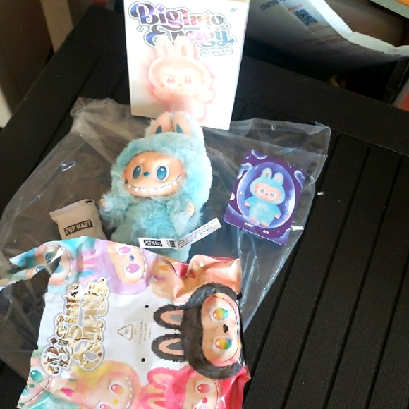 Pop Mart THE MONSTERS BAG CHARM.